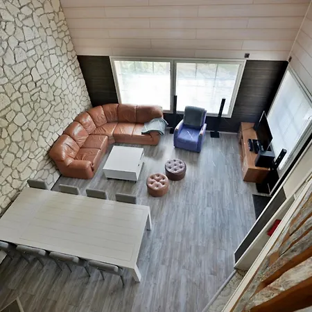 Horská chata Onnenpesae 8