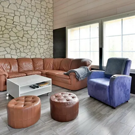 Onnenpesae 8 Center 3,8 Km Incl Wifi, Sauna, Washing Machine شاليه *