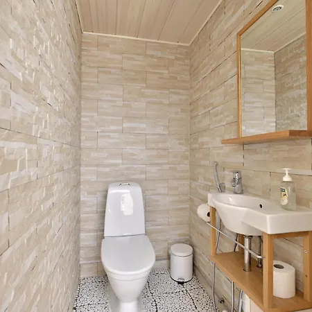 Onnenpesae 8 Center 3,8 Km Incl Wifi, Sauna, Washing Machine