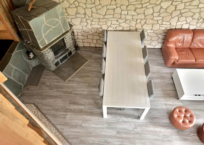 Onnenpesae 8 Chalet Levi