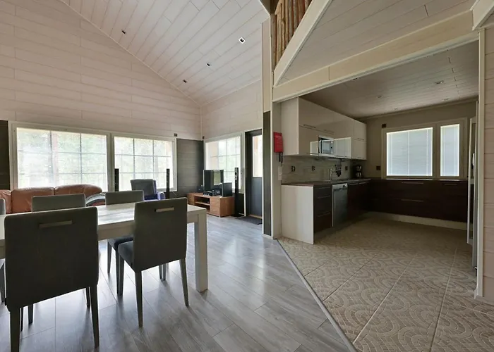 Onnenpesae 8 Chalet *