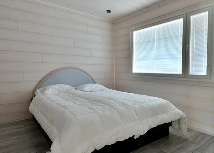 Onnenpesae 8 Chalet *